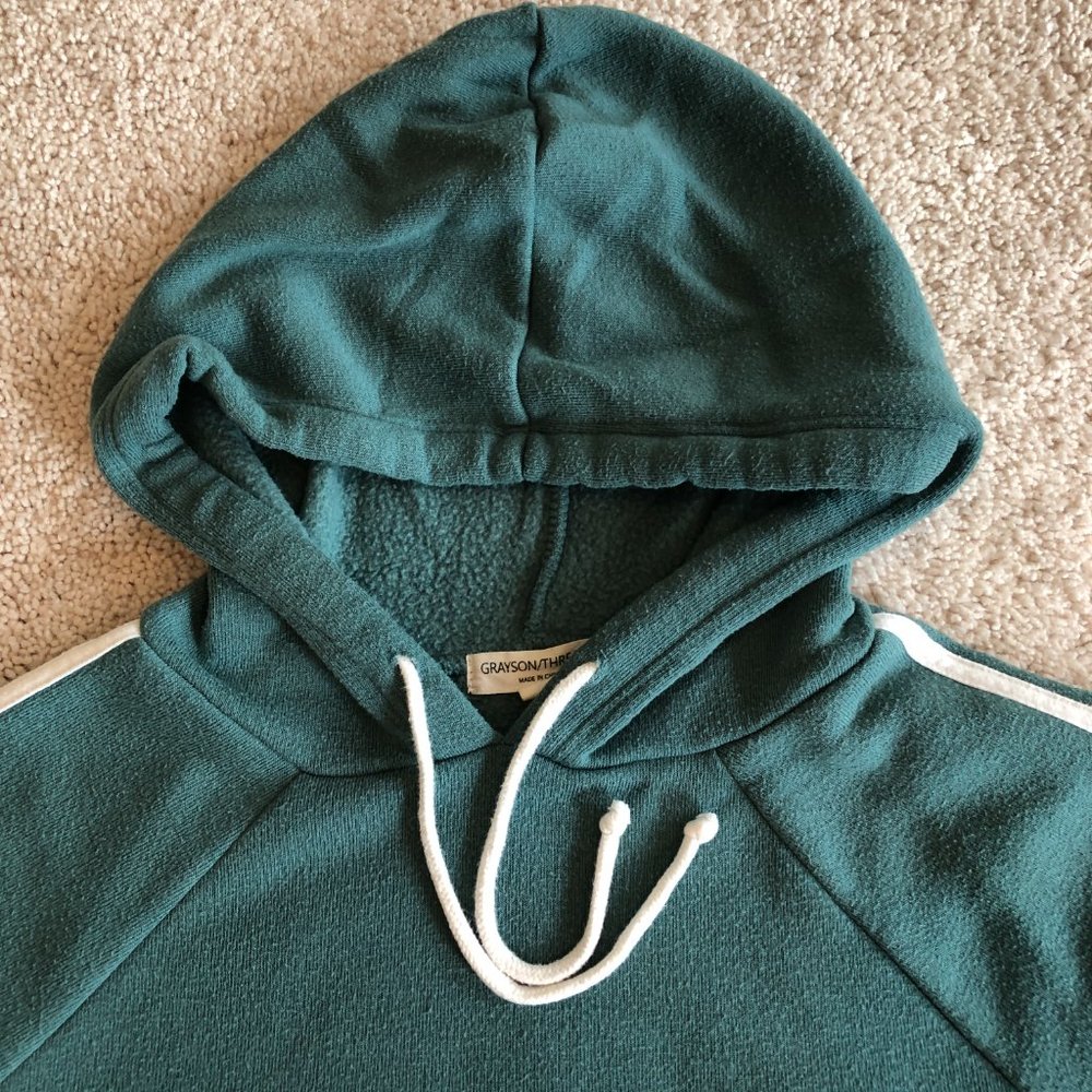 Grayson/Threads Soft Cropped Hoodie Green Long Sleeve Sweatshirt Top - Picture 3 of 12